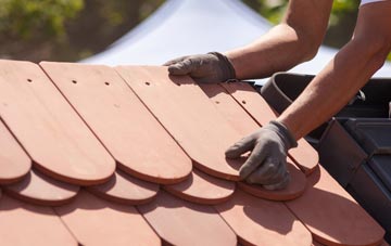 East Holton roof tile contractors